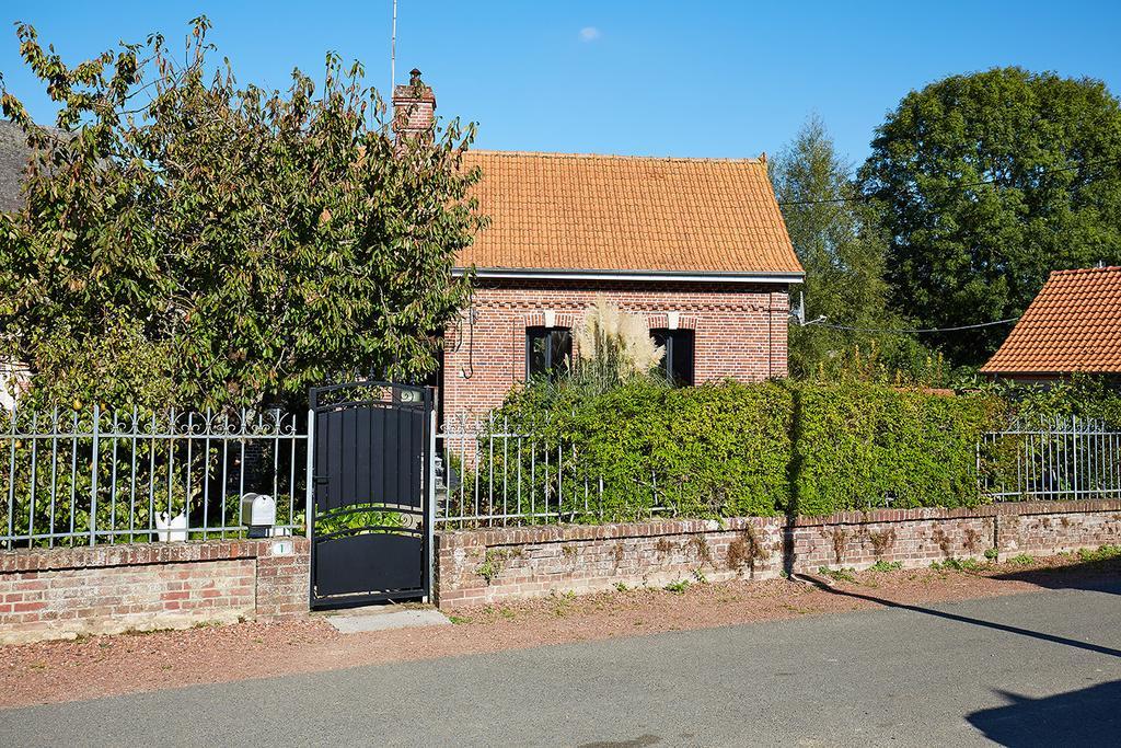 Les Gites De L'Yeres Cuverville-sur-Yeres Экстерьер фото